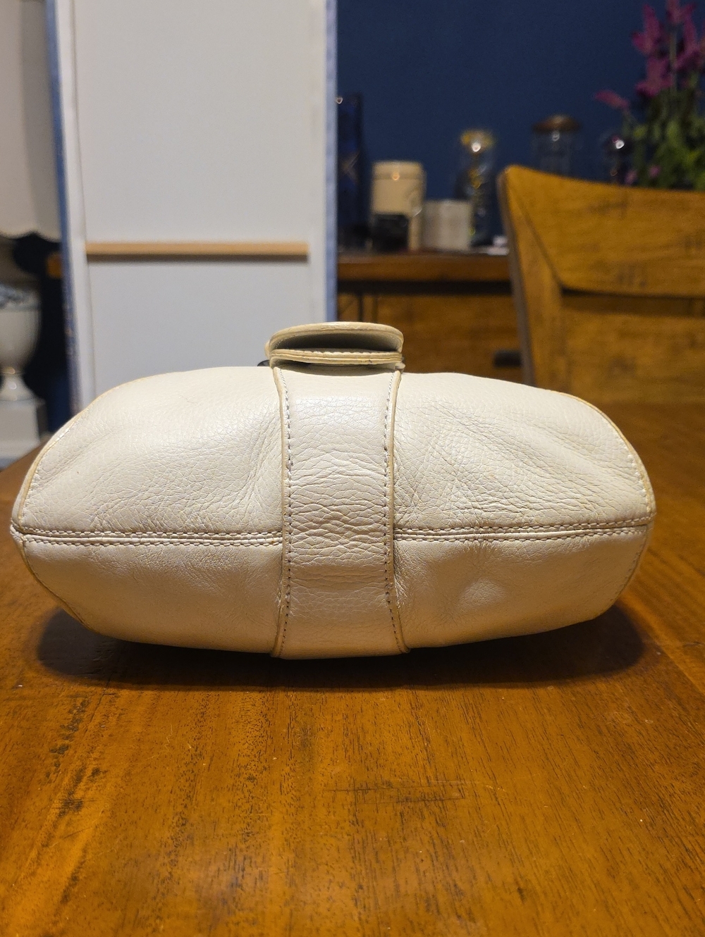 Furla Vintage grained leather hobo shoulder bag - Picture 7 of 16